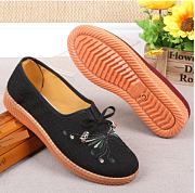 Soft-soled canvas shoes for mothers, middle-aged and elderly women's shoes with embroidered flowers - 3