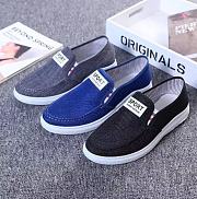 (Available in 2 colors) Men's fashion canvas loafers Sport simple design - 1