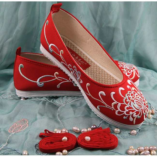 Chinese Traditional Shoes Embroidered Flowers Bi Ngan - 1